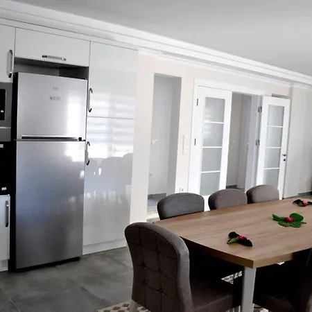Вилла Hanimeli With 60m2 Pool, Sleeps 12 *