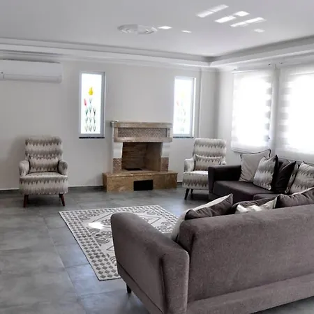 Вилла Hanimeli With 60m2 Pool, Sleeps 12