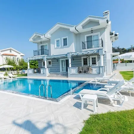 Вилла Hanimeli With 60m2 Pool, Sleeps 12 Мугла